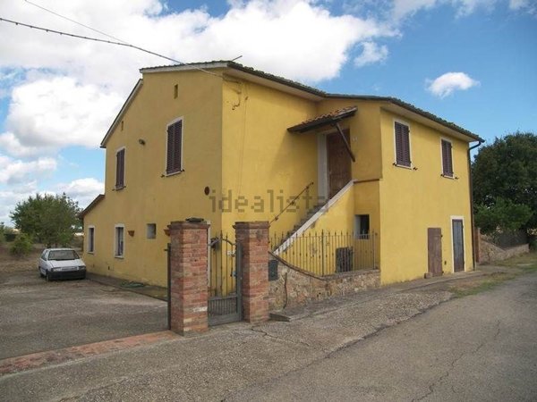 casa indipendente in vendita a Montepulciano