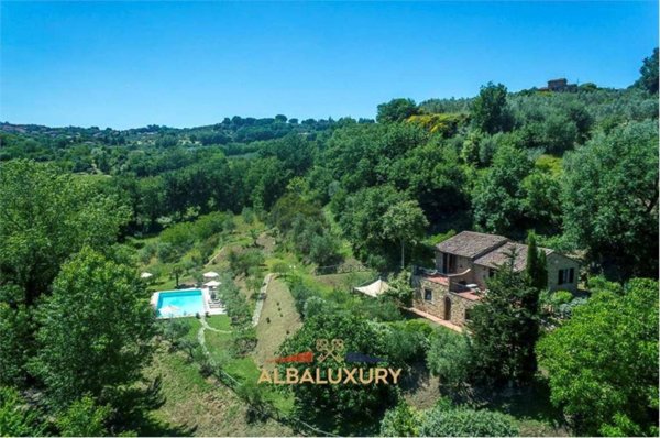casa indipendente in vendita a Montepulciano