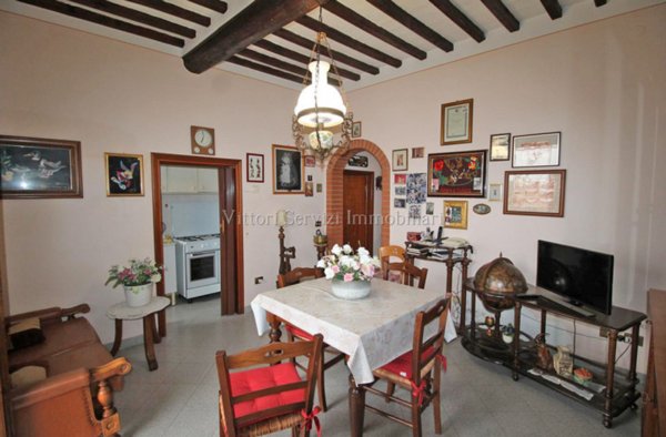 casa indipendente in vendita a Montepulciano in zona Abbadia