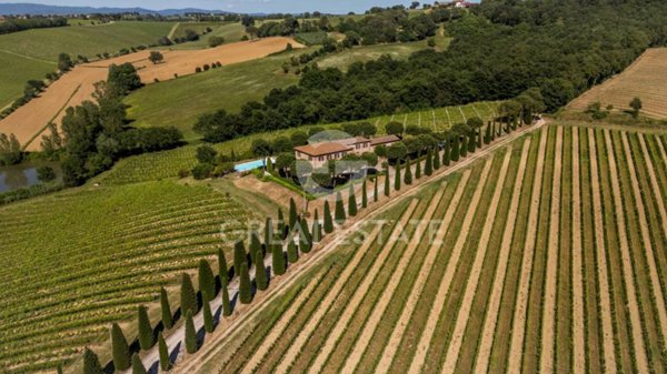 casa indipendente in vendita a Montepulciano