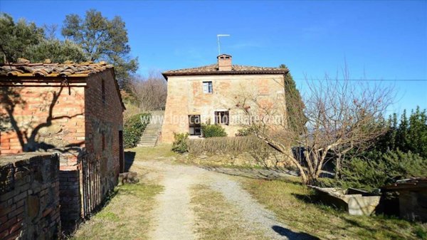 casa indipendente in vendita a Montepulciano