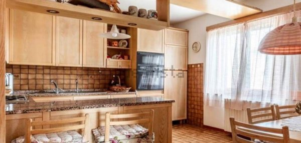 casa indipendente in vendita a Montepulciano