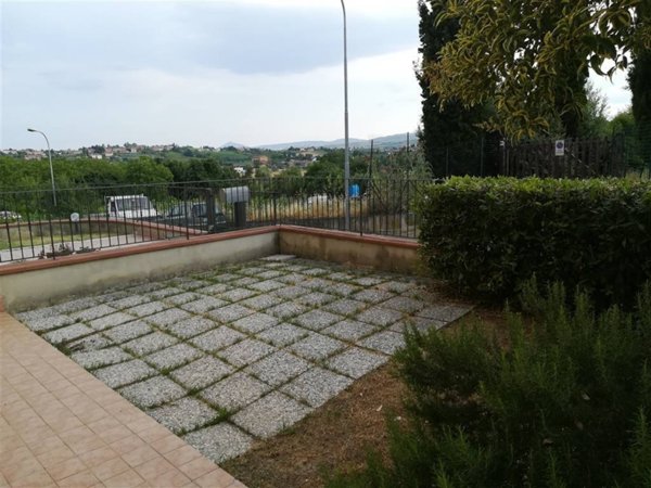 casa indipendente in vendita a Montepulciano in zona Abbadia