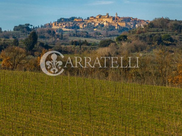 casa indipendente in vendita a Montepulciano