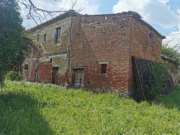 casa indipendente in vendita a Montepulciano in zona Acquaviva