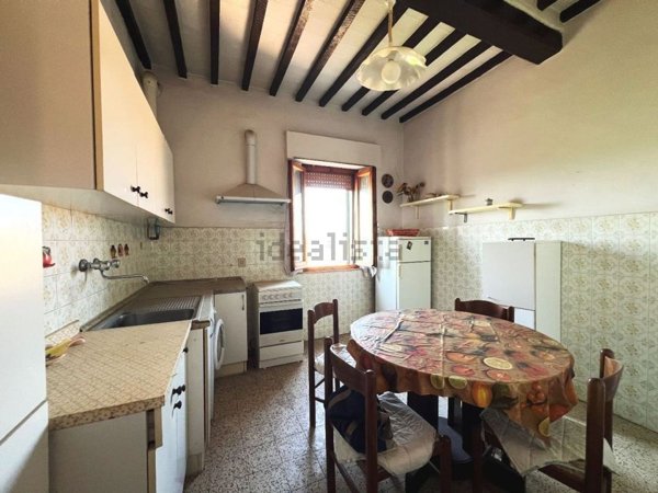 appartamento in vendita a Montepulciano in zona Acquaviva