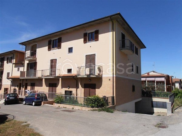 appartamento in vendita a Montepulciano in zona Gracciano