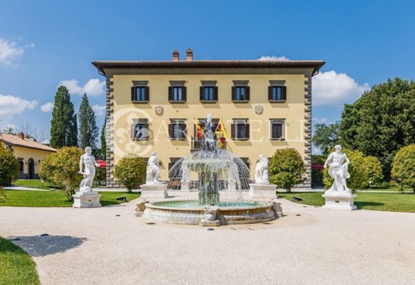 villa in vendita a Montepulciano