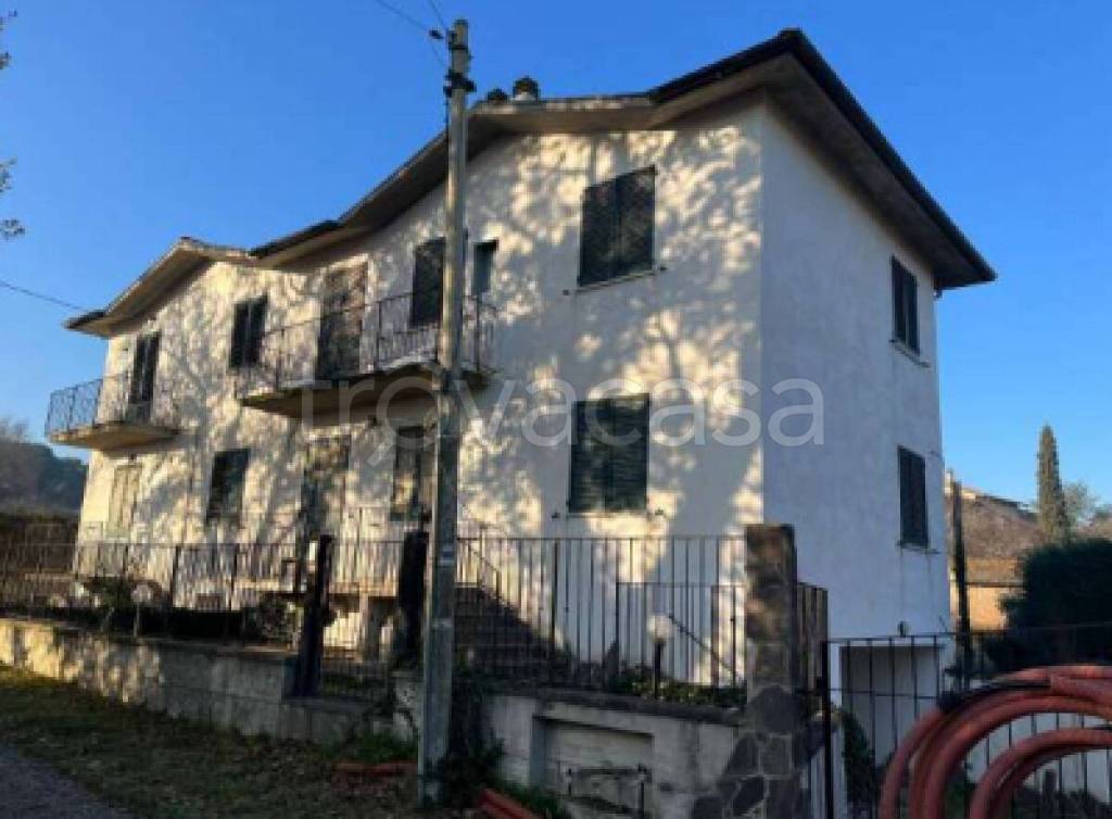 appartamento in vendita a Montepulciano in zona Abbadia