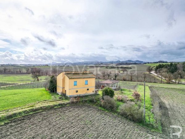 casa indipendente in vendita a Montepulciano in zona Ascianello