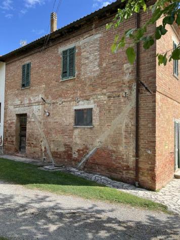 casa semindipendente in vendita a Montepulciano in zona Acquaviva