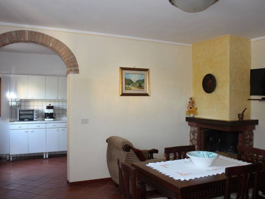 casa indipendente in vendita a Montepulciano in zona Tre Berte
