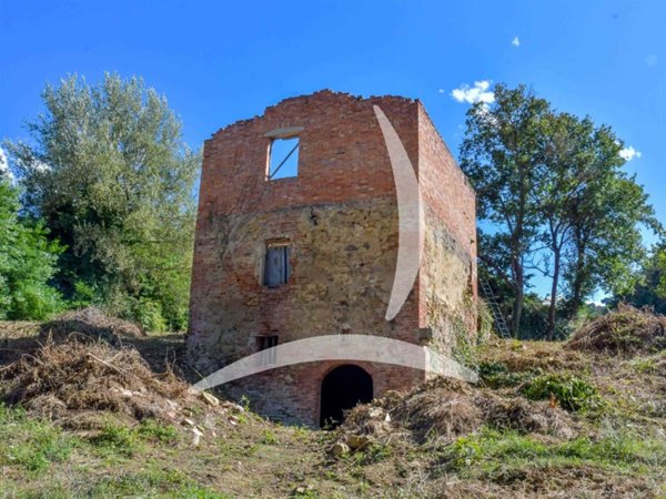 quadrivano in vendita a Montepulciano