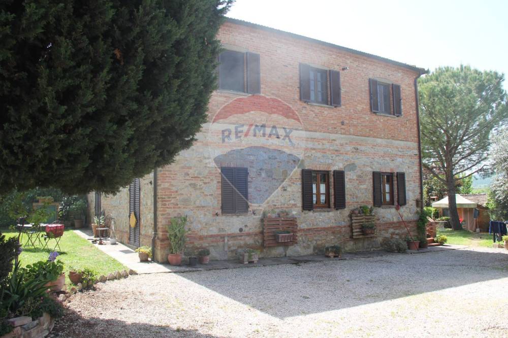 casa indipendente in vendita a Montepulciano