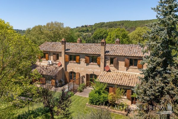 casa indipendente in vendita a Montepulciano