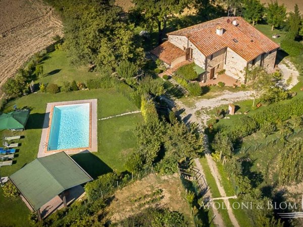 casa indipendente in vendita a Montepulciano
