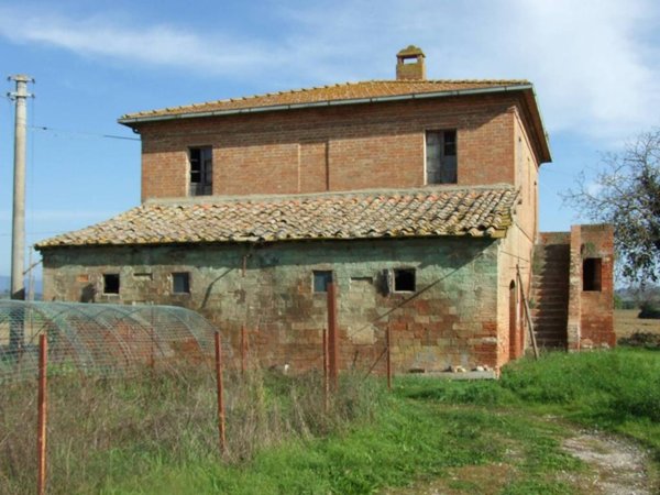 casa indipendente in vendita a Montepulciano in zona Tre Berte