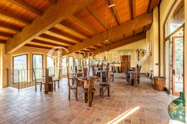casa indipendente in vendita a Montepulciano