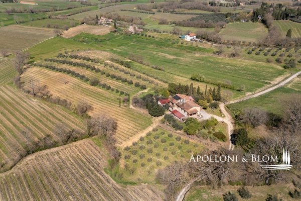 casa indipendente in vendita a Montepulciano