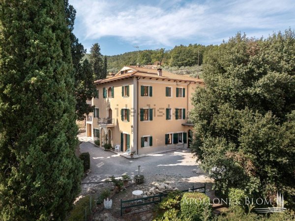 casa indipendente in vendita a Montepulciano