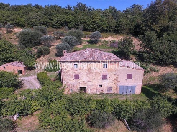 casa indipendente in vendita a Montepulciano