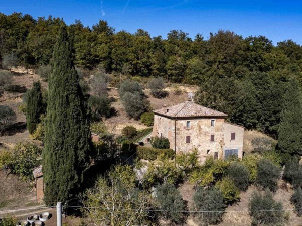 casa indipendente in vendita a Montepulciano