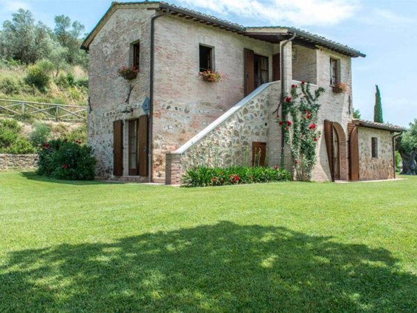 casa indipendente in vendita a Montepulciano