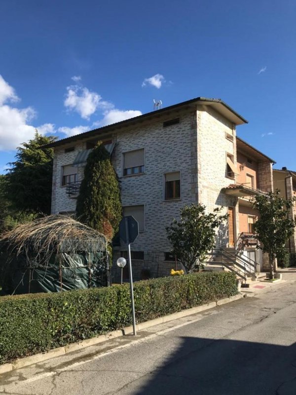 casa indipendente in vendita a Montepulciano