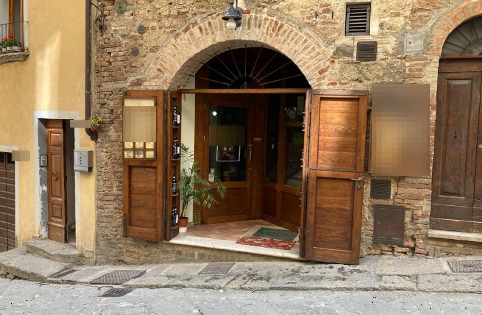 negozio in vendita a Montepulciano
