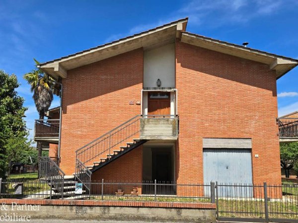 casa indipendente in vendita a Montepulciano in zona Montepulciano Stazione