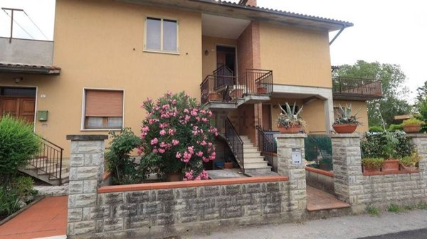 appartamento in vendita a Montepulciano in zona Montepulciano Stazione