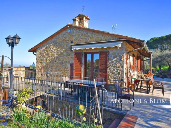 casa indipendente in vendita a Montepulciano