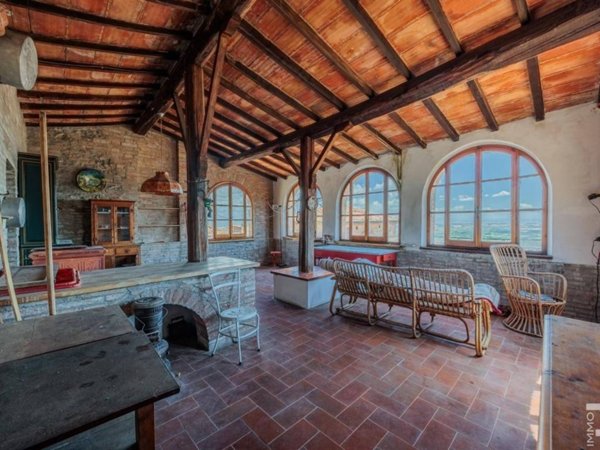 casa indipendente in vendita a Montepulciano
