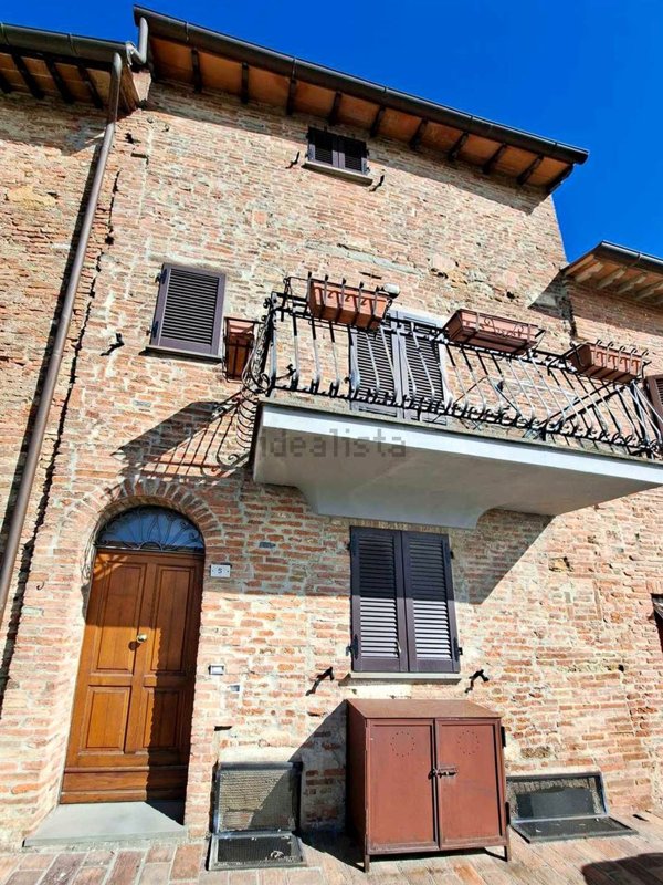 casa indipendente in vendita a Montepulciano