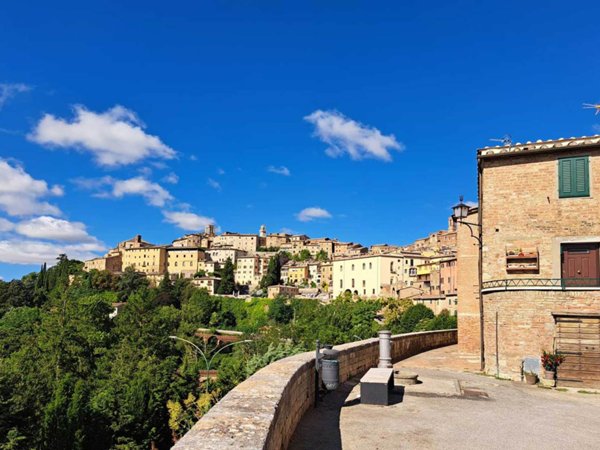 casa indipendente in vendita a Montepulciano