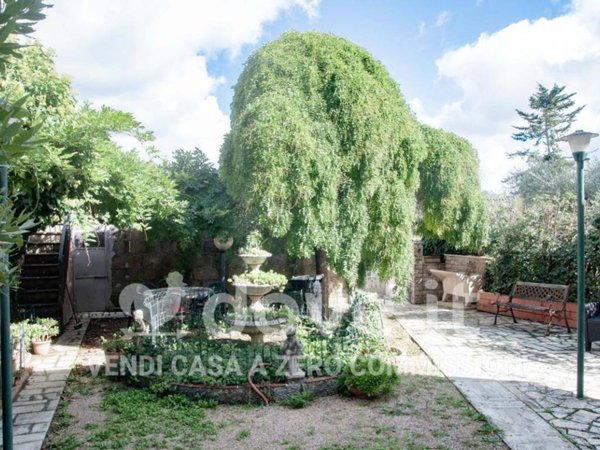 casa indipendente in vendita a Montepulciano in zona Acquaviva