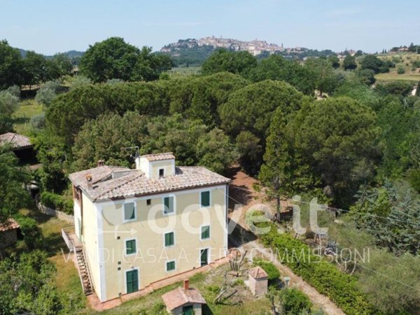 casa indipendente in vendita a Montepulciano
