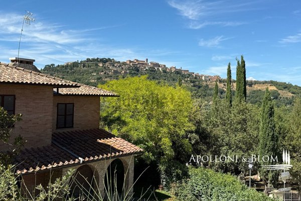 casa indipendente in vendita a Montepulciano