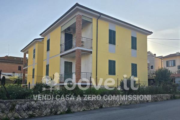 appartamento in vendita a Montepulciano in zona Acquaviva