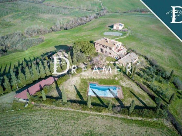 casa indipendente in vendita a Montepulciano