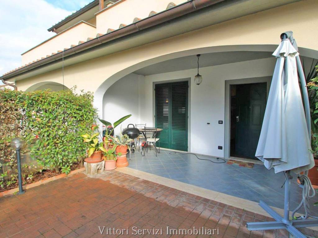 casa indipendente in vendita a Montepulciano in zona Abbadia