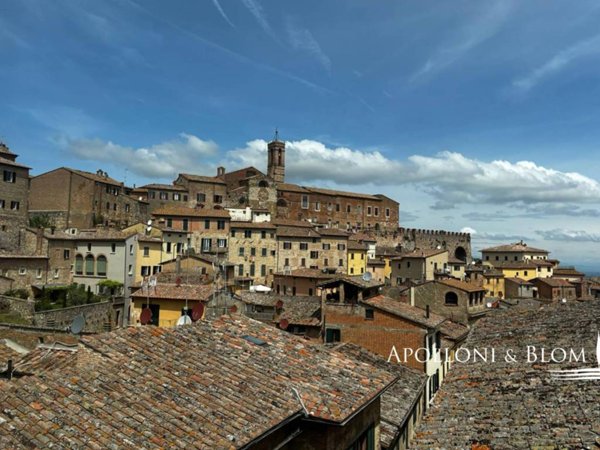 negozio in vendita a Montepulciano