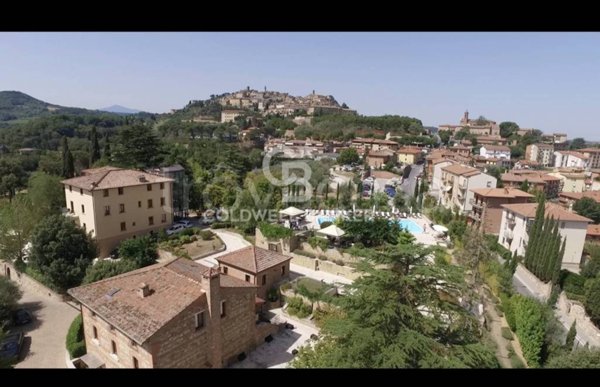 negozio in vendita a Montepulciano