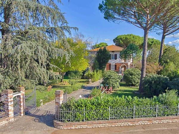 casa indipendente in vendita a Montepulciano