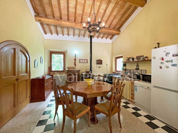 casa indipendente in vendita a Montepulciano