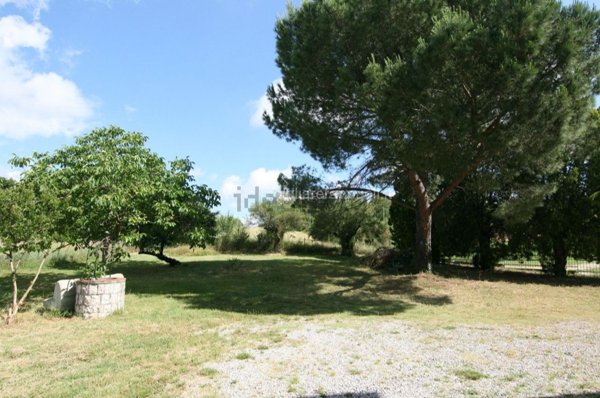 casa indipendente in vendita a Montepulciano in zona Abbadia