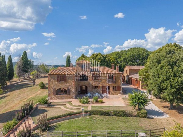 casale in vendita a Montepulciano