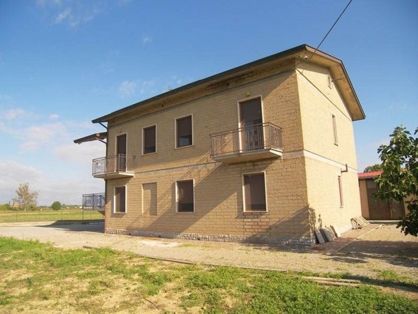 casa indipendente in vendita a Montepulciano in zona Acquaviva