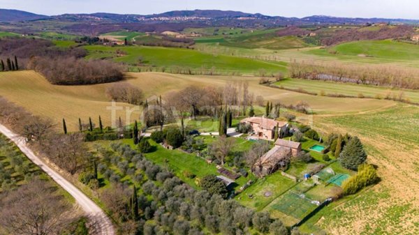 casa indipendente in vendita a Montepulciano
