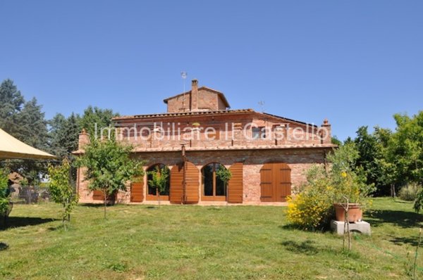 casa indipendente in vendita a Montepulciano